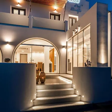 Deluxe Santorini 4*