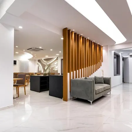Deluxe Santorini 4* Fira (Santorini)